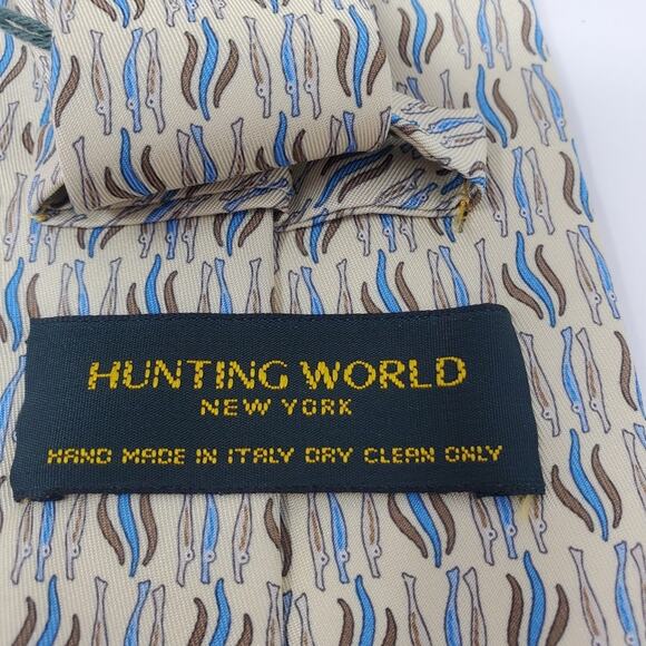 Hunting World 2 Pack Vintage Silk Ties 1 Red and 1 Tan New with tags - Picture 3 of 10